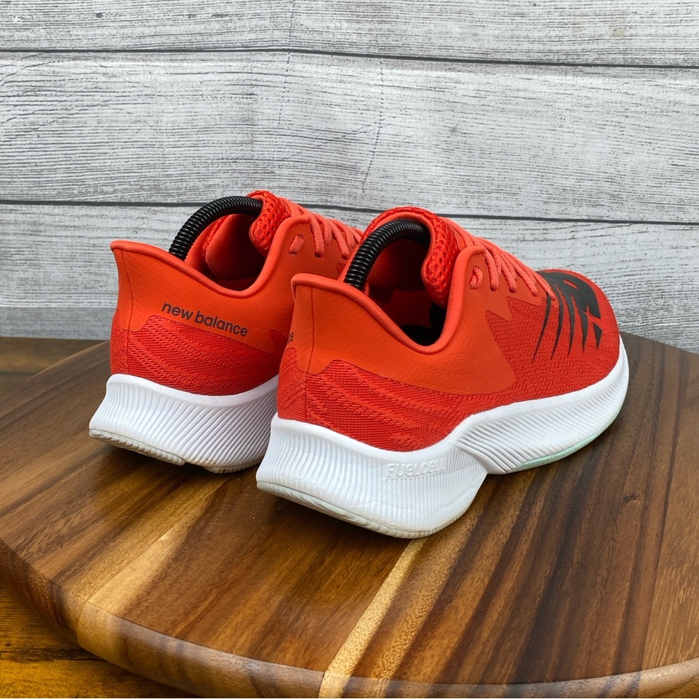 New Balance Men's Red and Black Athletic Running Shoes - Picture 5 of 12